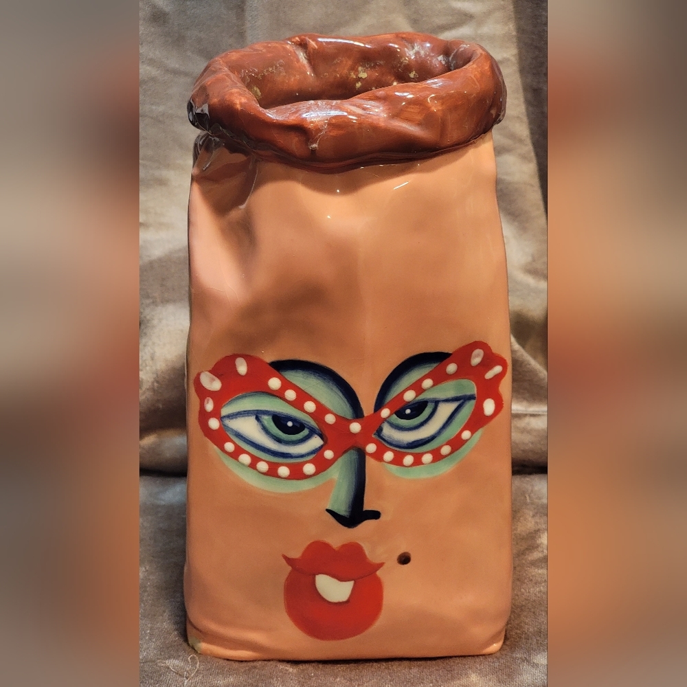 Priscilla by GANZ - BELLA CASA - Ceramic Bag Vase "Wilma"